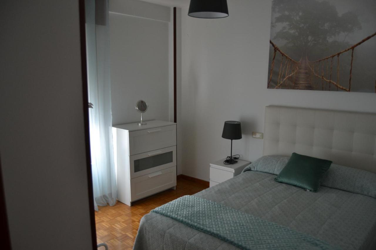 Inmoinsuas Train Station Apartment Sarria Luaran gambar