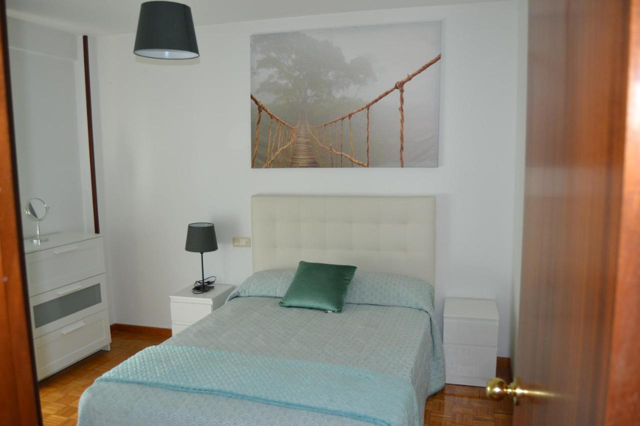 Inmoinsuas Train Station Apartment Sarria Luaran gambar