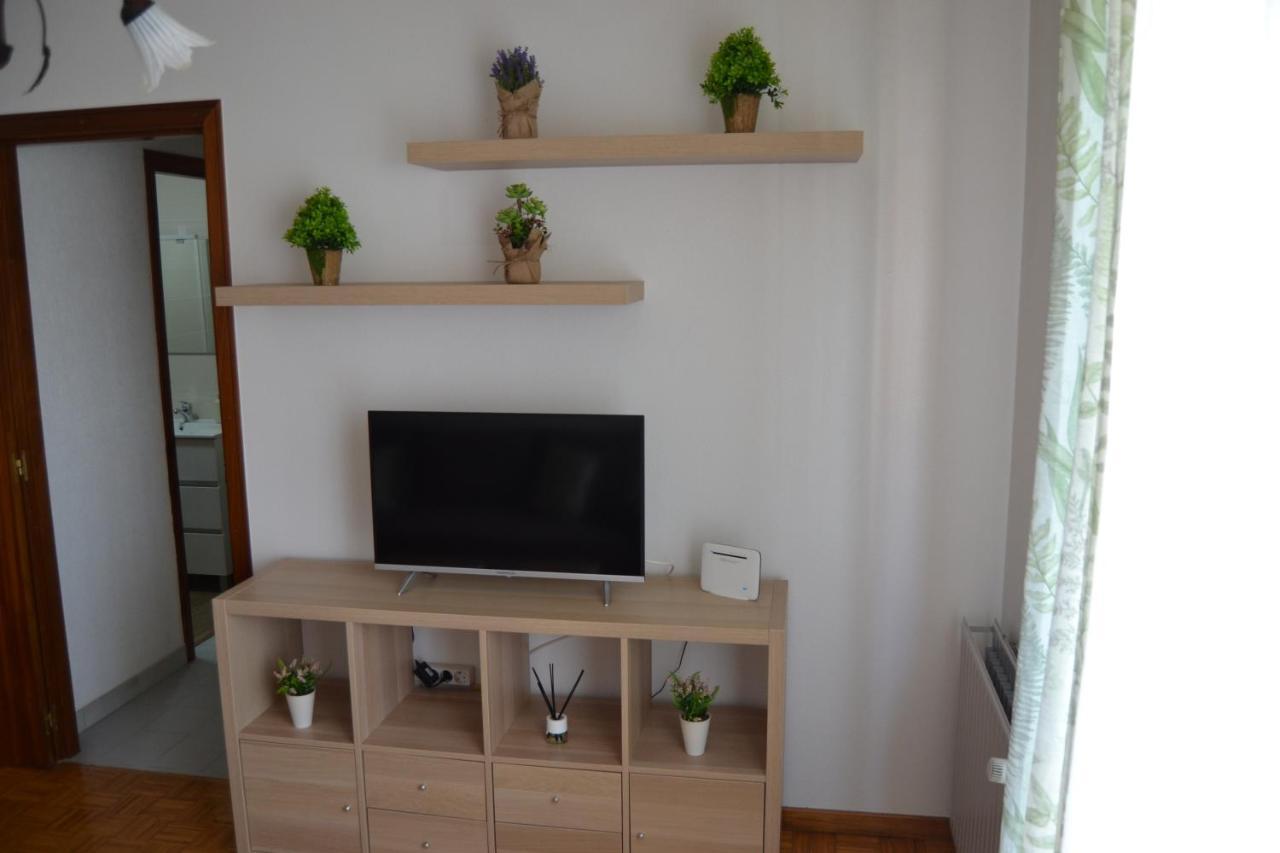 Inmoinsuas Train Station Apartment Sarria Luaran gambar